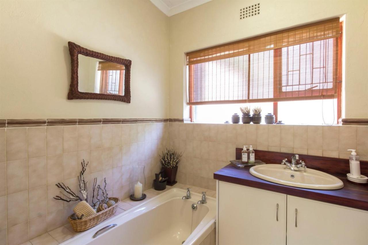 Harbourview Self Catering Apartment Gordons Bay Luaran gambar